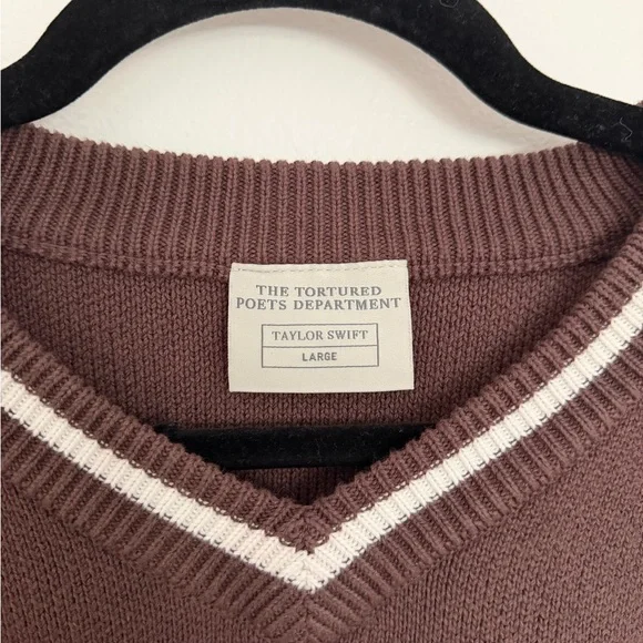 TTPD V-NECK CROPPED SWEATER - Picture 2 of 3